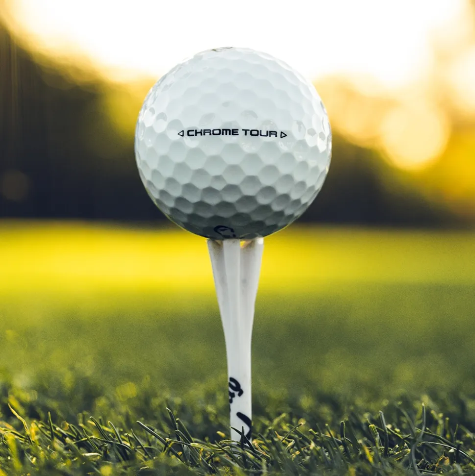 Chrome Tour 2024 Golfball Hvit