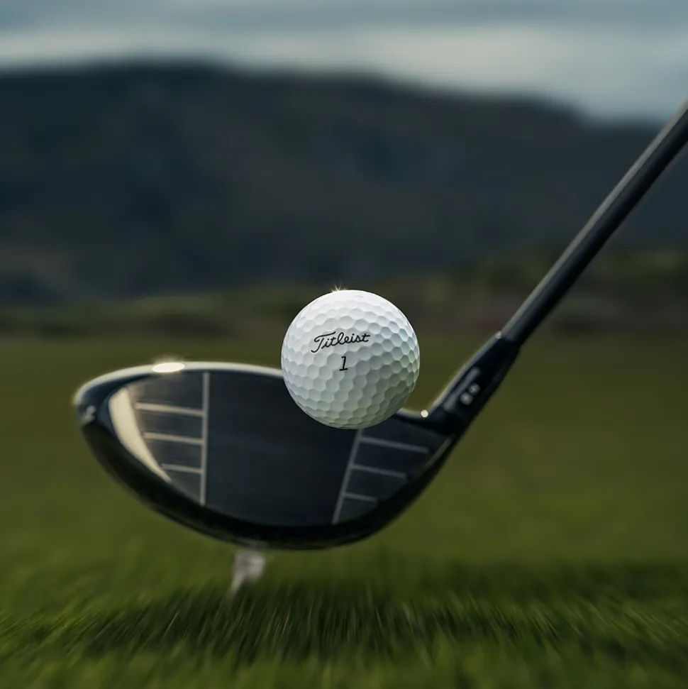 Pro V1 Golfball Golfshopen.no Logo Hvit