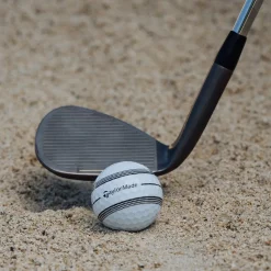 TP5 2024 Stripe Golfball Hvit